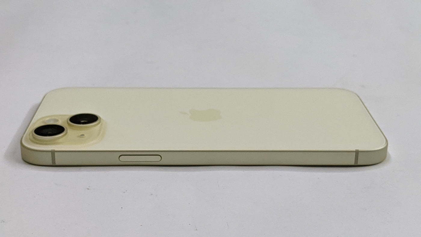 iPhone 15 128GB Yellow - From €789,00 - Swappie