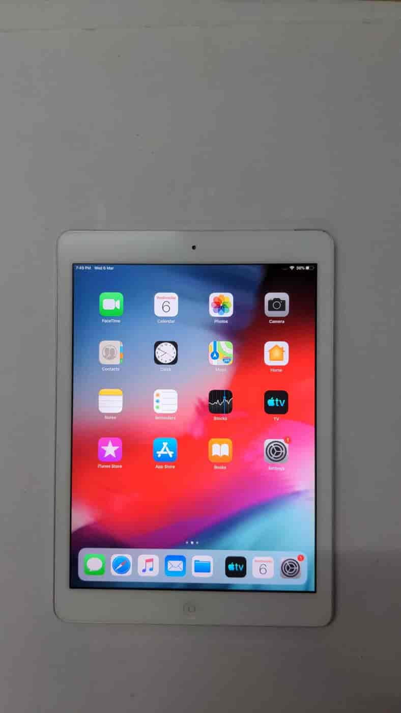 Buy Refurbished & Renewed Apple iPad Air 1st Gen 9.7 Inch