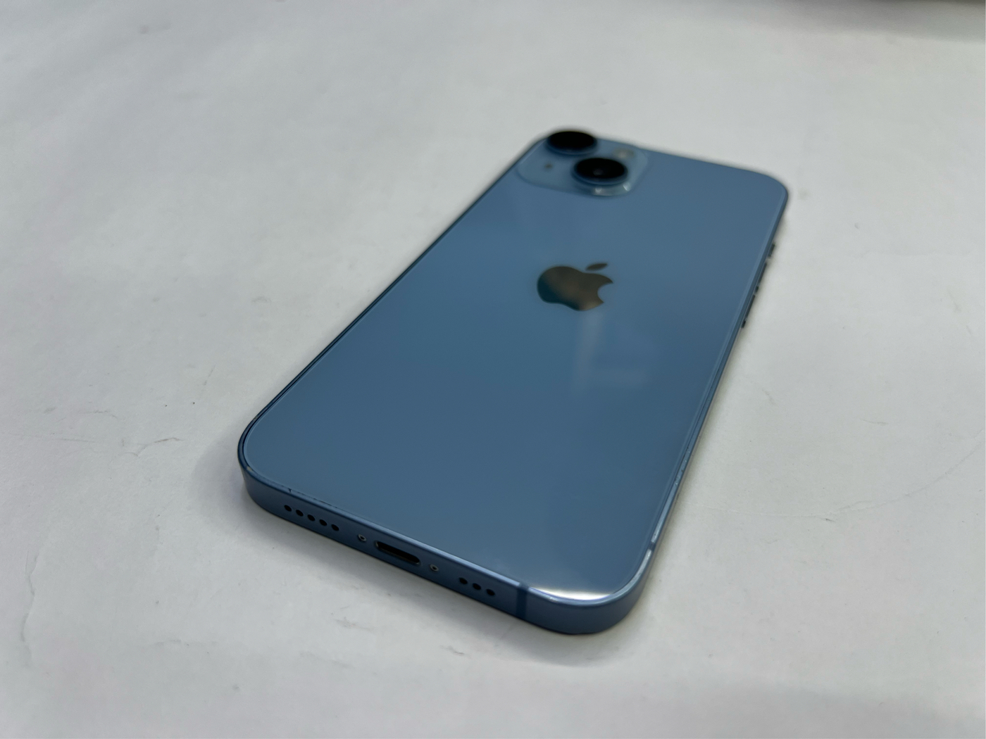 Buy Refurbished & Second Hand Apple iPhone 14 256GB Blue