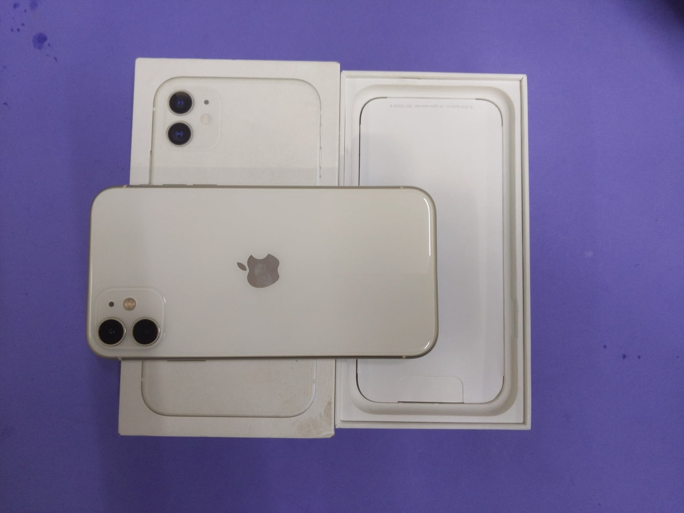 iPhone 11 64GB White - Refurbished product
